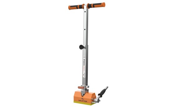 Handle compact manhole cover lifting tool